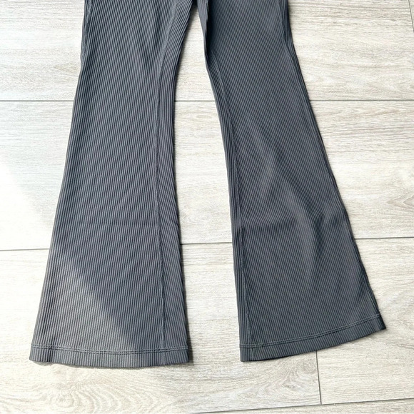 NWT Athleta Elation Rib Crop Flare Pants - Picture 8 of 13